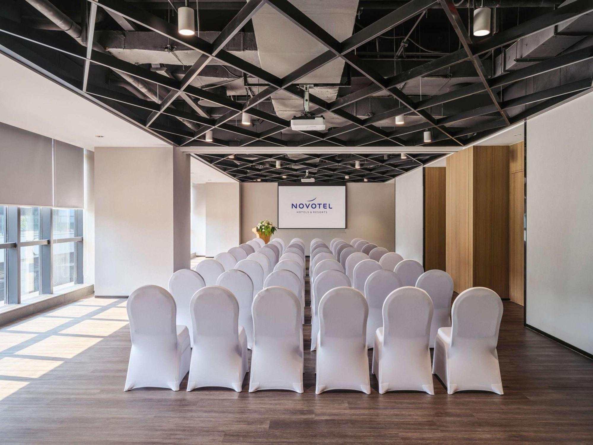 Novotel Shanghai Qingpu Excellence Екстериор снимка
